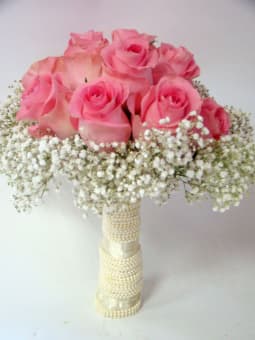 Букет невесты из розовых роз